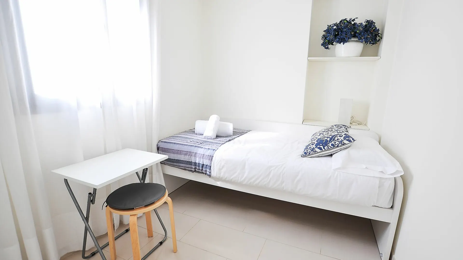 Renthas Good Life Apartment Estepona