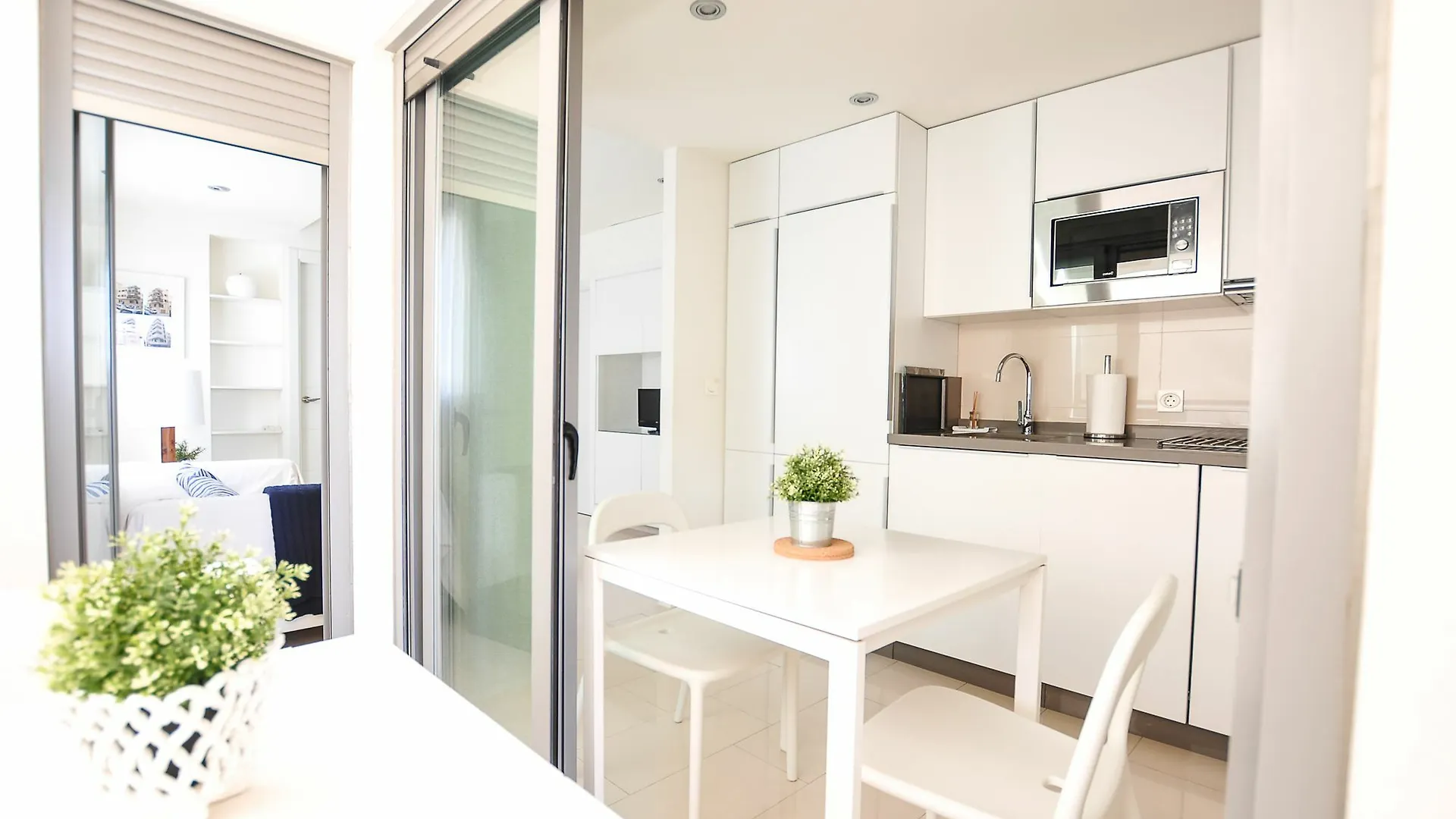 Renthas Good Life Apartment Estepona 0*,  Spain